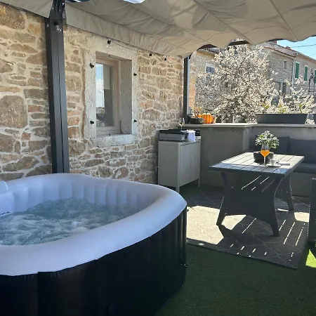 Vela & Vega Apartman